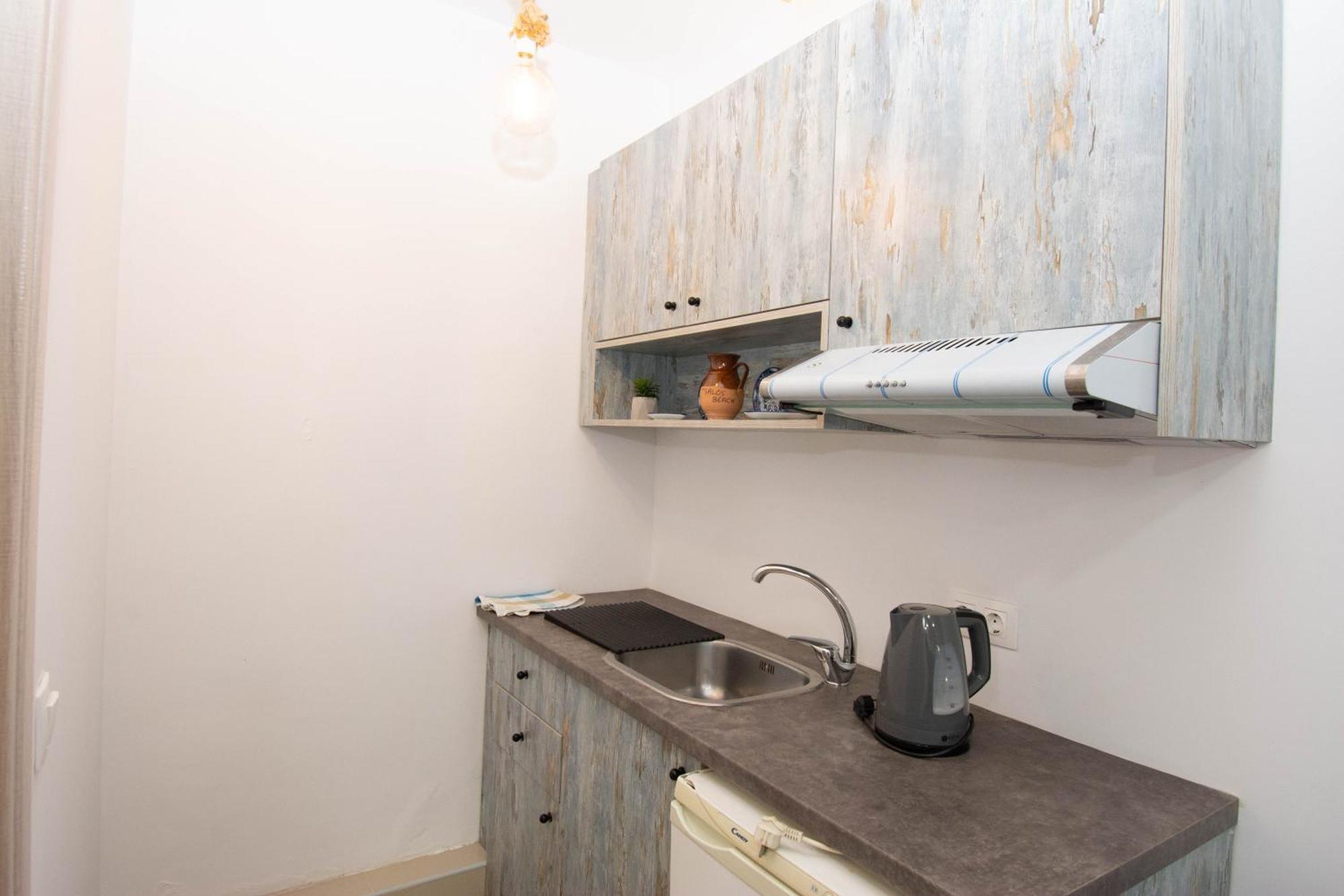 Ov Suites "By Checkin" Hersonissos  Bagian luar foto