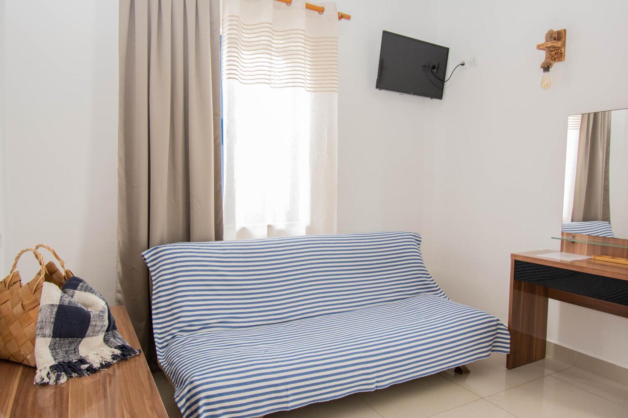 Ov Suites "By Checkin" Hersonissos  Bagian luar foto